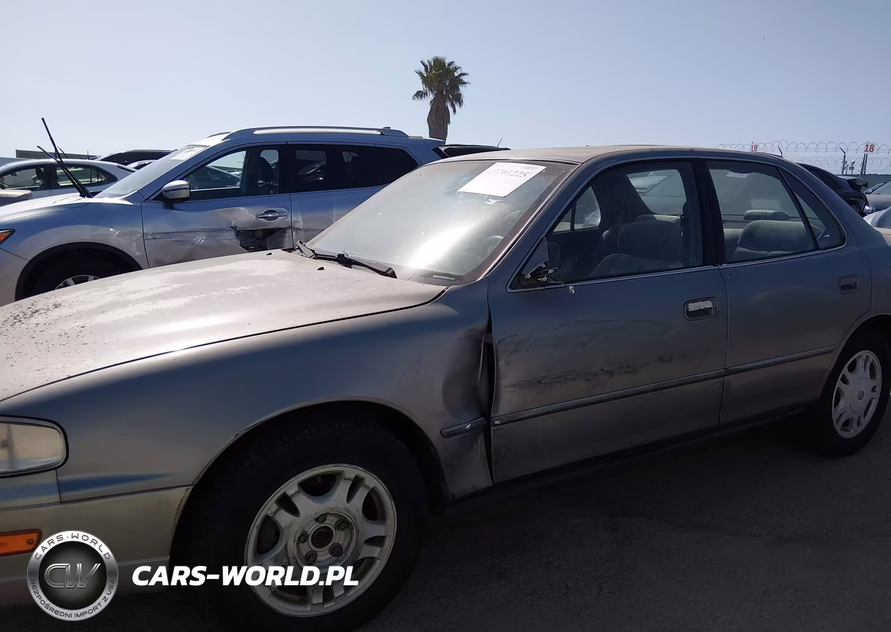 1994 Toyota Camry Xle VIN:4T1GK13E3RU059955 - 12