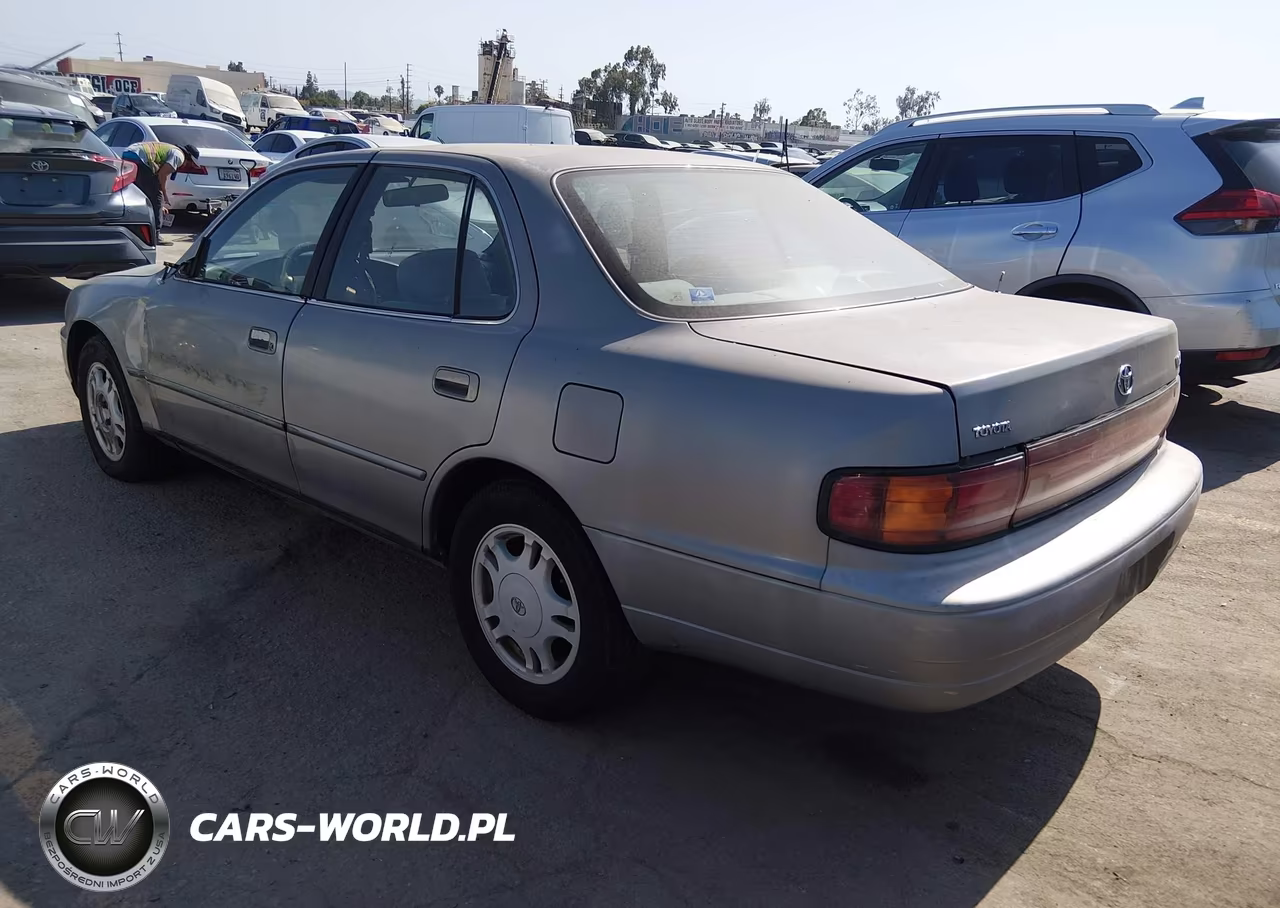 1994 Toyota Camry Xle VIN:4T1GK13E3RU059955 - 3