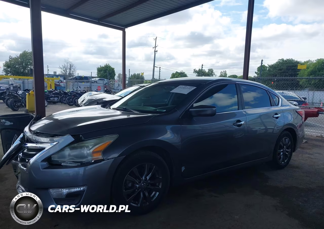 2015 Nissan Altima 2.5 S VIN:1N4AL3AP3FC494912 - 14