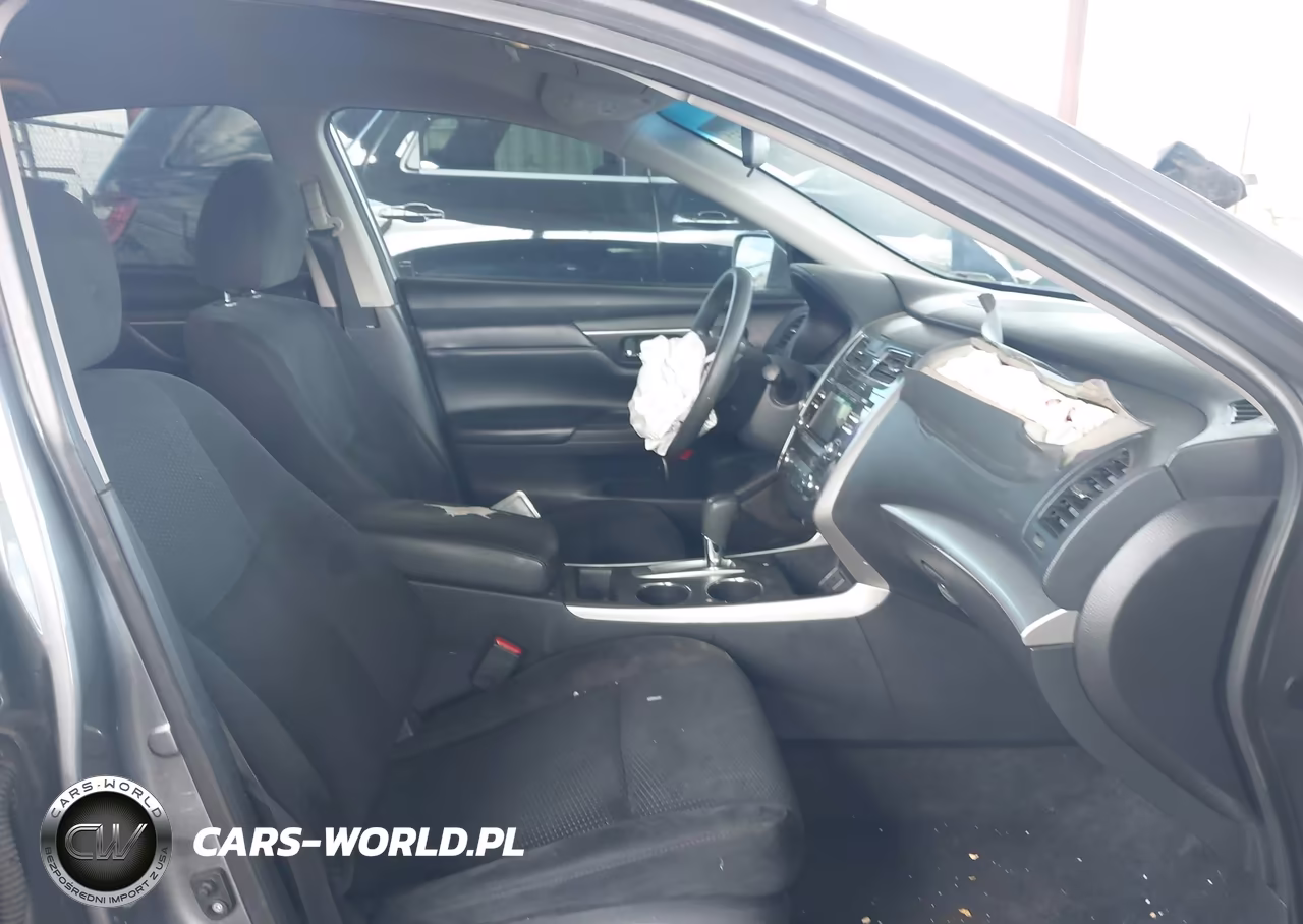 2015 Nissan Altima 2.5 S VIN:1N4AL3AP3FC494912 - 5