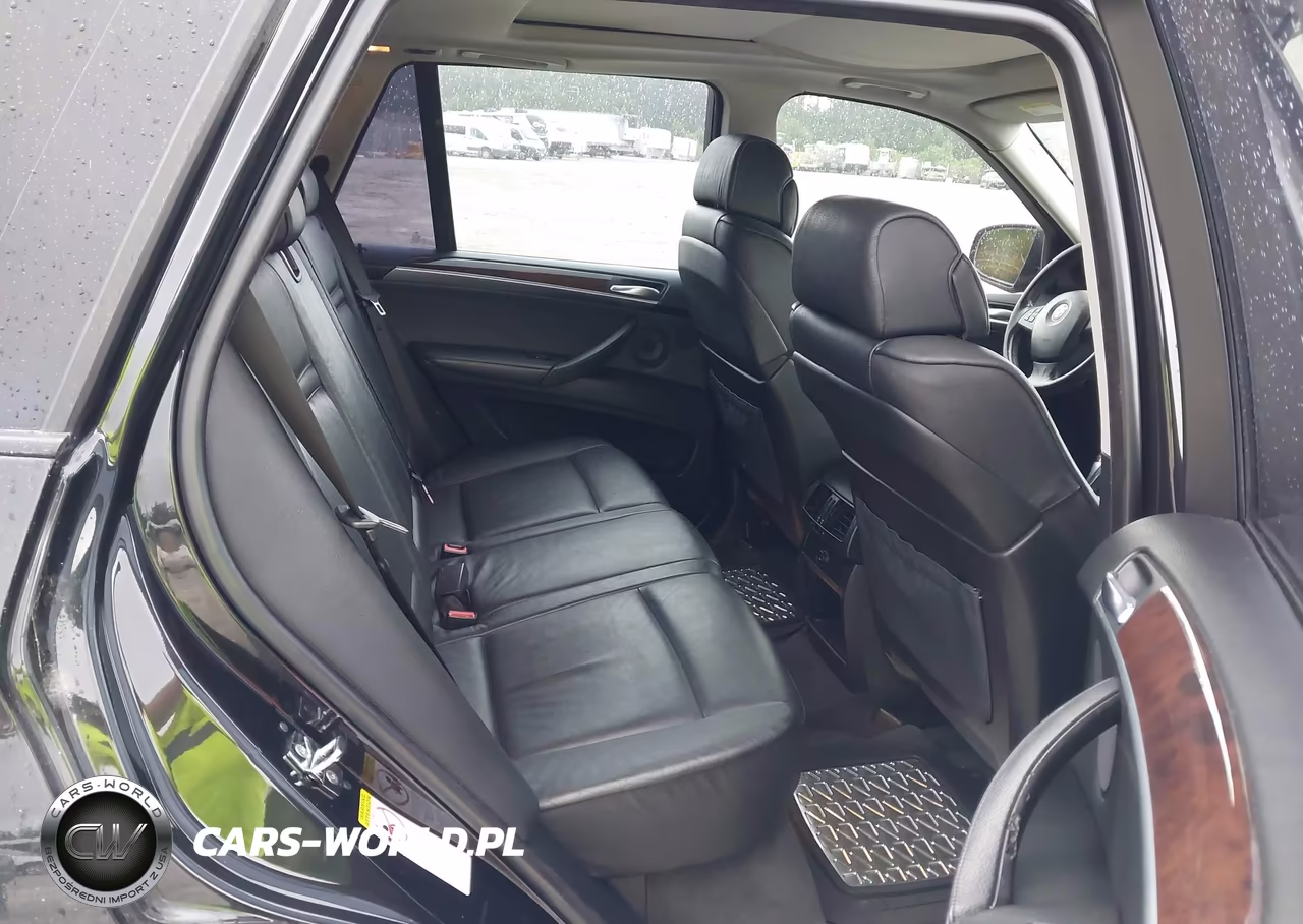 2007 BMW X5 3.0Si VIN:4USFE435X7LY75633 - 8