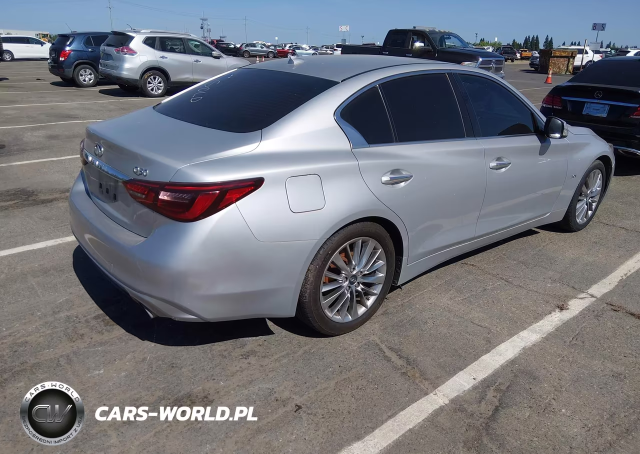 2018 Infiniti Q50 3.0T Luxe VIN:JN1EV7AP5JM361975 - 4