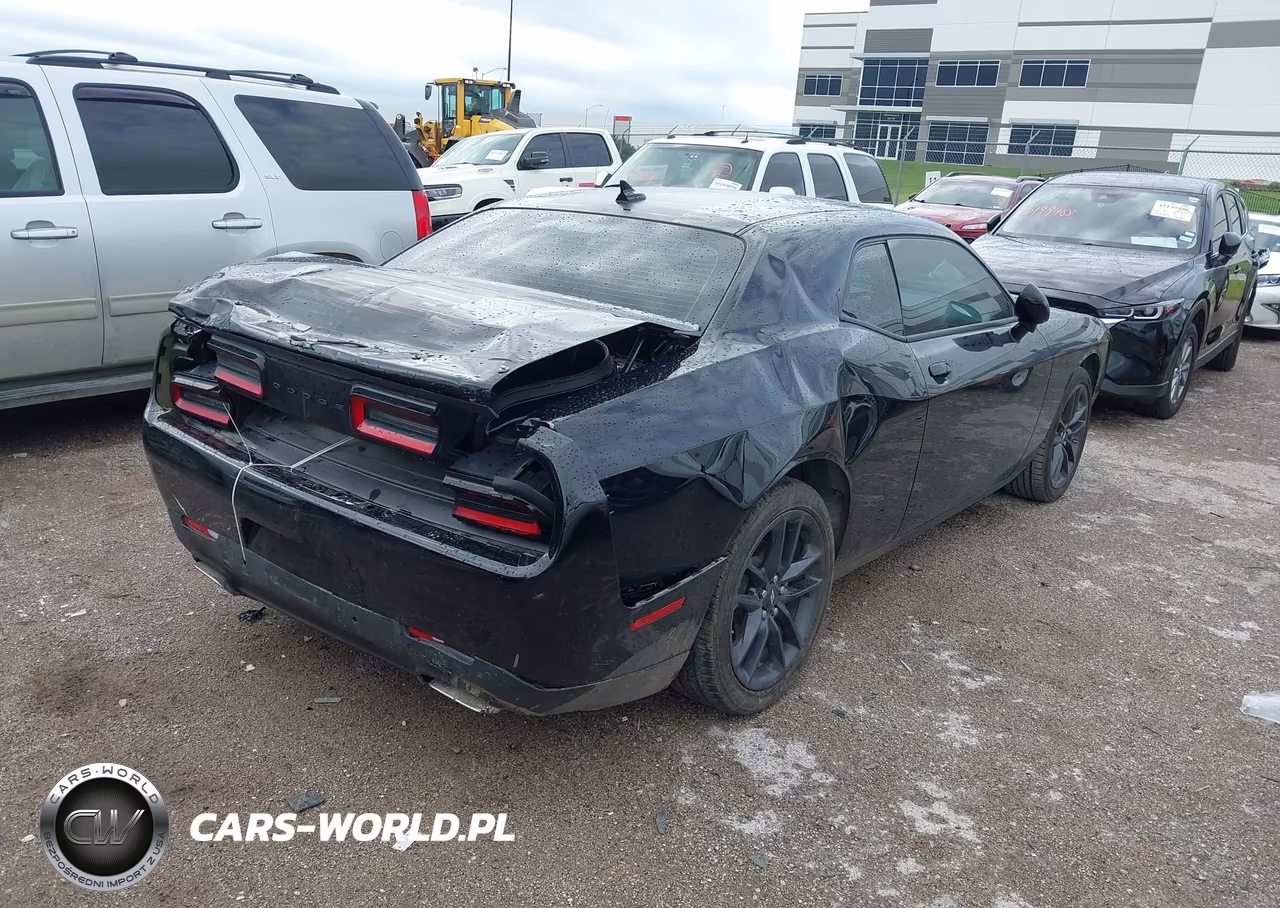 2023 Dodge Challenger Sxt Awd VIN:2C3CDZGG2PH645543 - 4