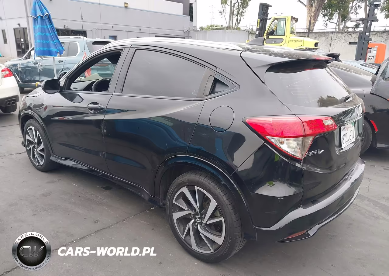 2019 Honda Hr-V Sport VIN:3CZRU5H13KG704255 - 3