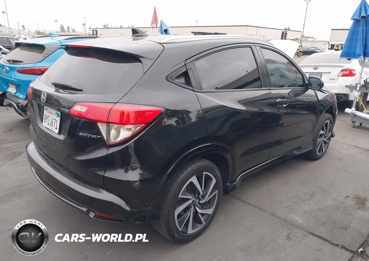 2019 Honda Hr-V Sport VIN:3CZRU5H13KG704255 - 4