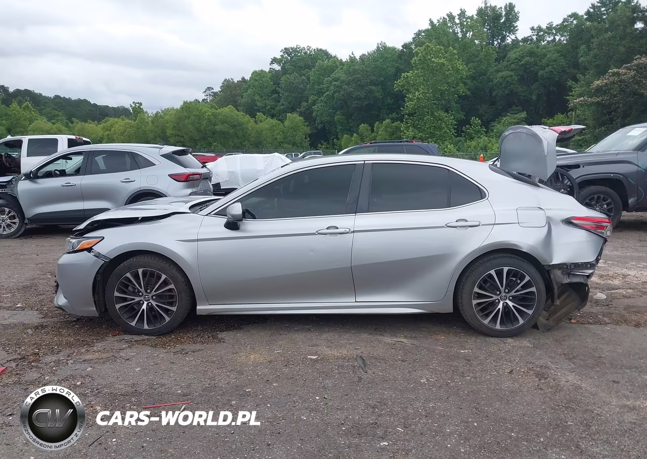 2018 Toyota Camry Se VIN:JTNB11HK8J3030098 - 14