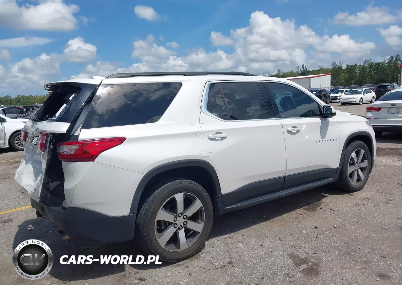 2019 Chevrolet Traverse 3Lt VIN:1GNERHKW8KJ226108 - 4