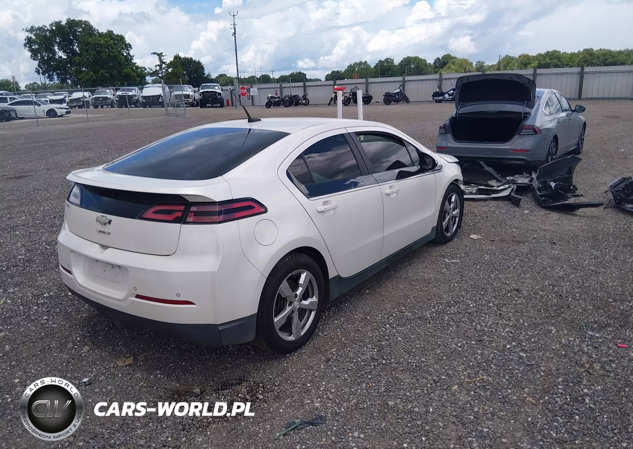 2013 Chevrolet Volt VIN:1G1RC6E4XDU117055 - 4