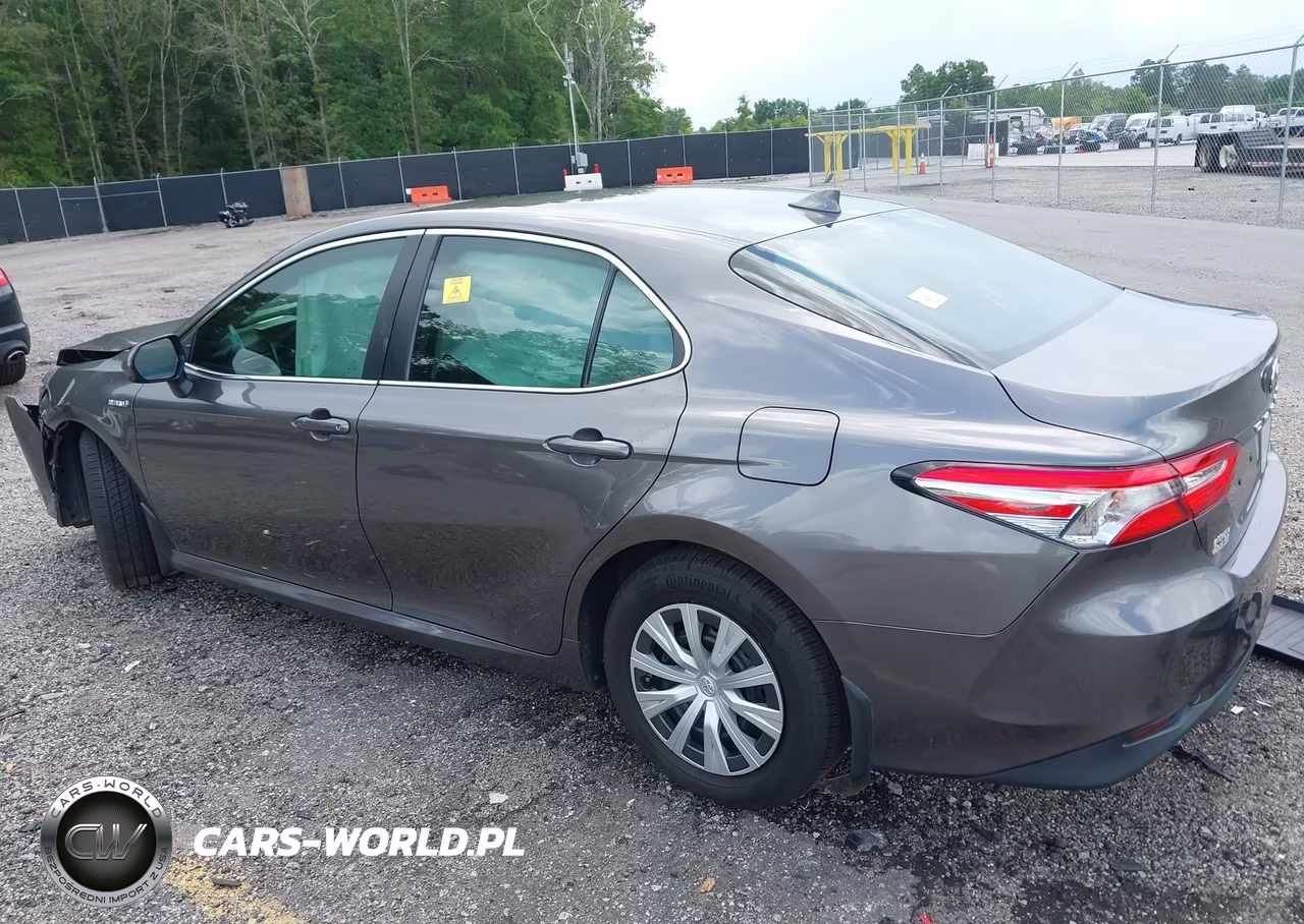 2019 Toyota Camry Hybrid Le VIN:4T1B31HKXKU514344 - 3