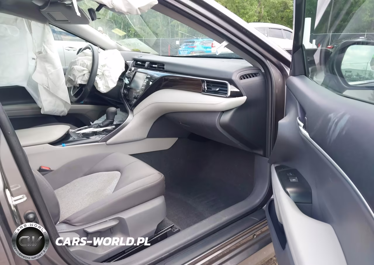 2019 Toyota Camry Hybrid Le VIN:4T1B31HKXKU514344 - 5