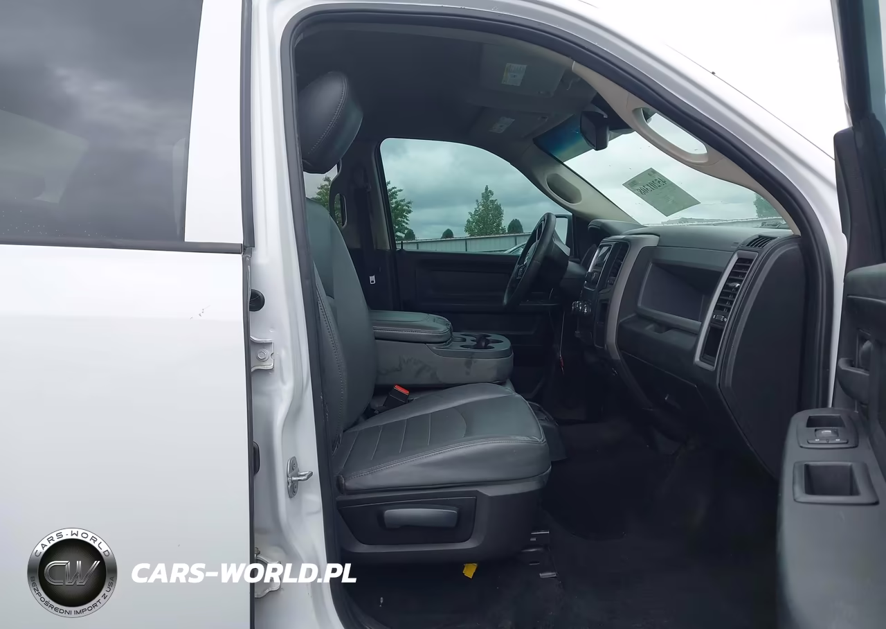 2019 Ram 1500 Classic Tradesman 4X4 5'7 Box VIN:1C6RR7KT8KS632935 - 5