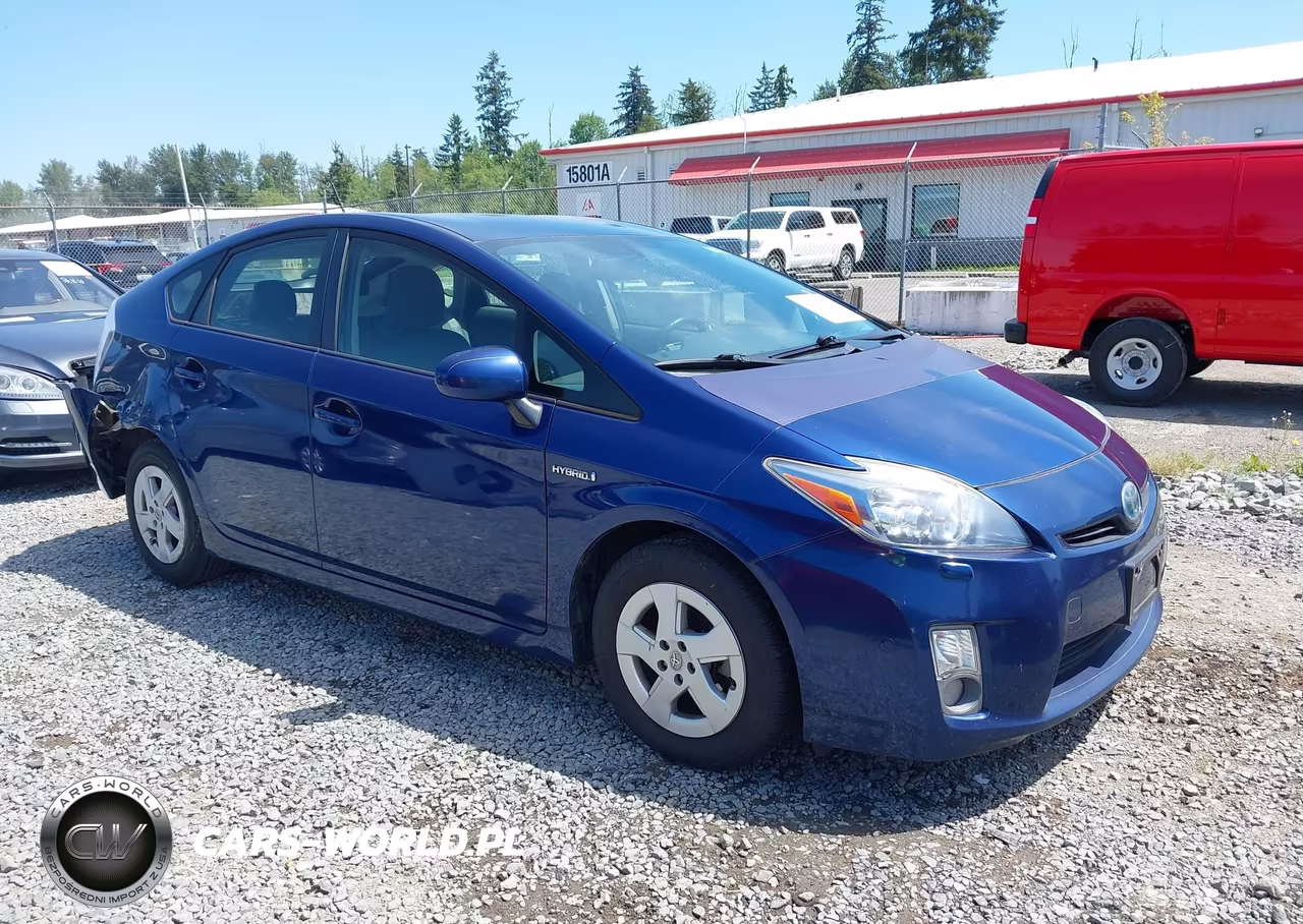 2010 Toyota Prius V – zdjęcie 1 z 18