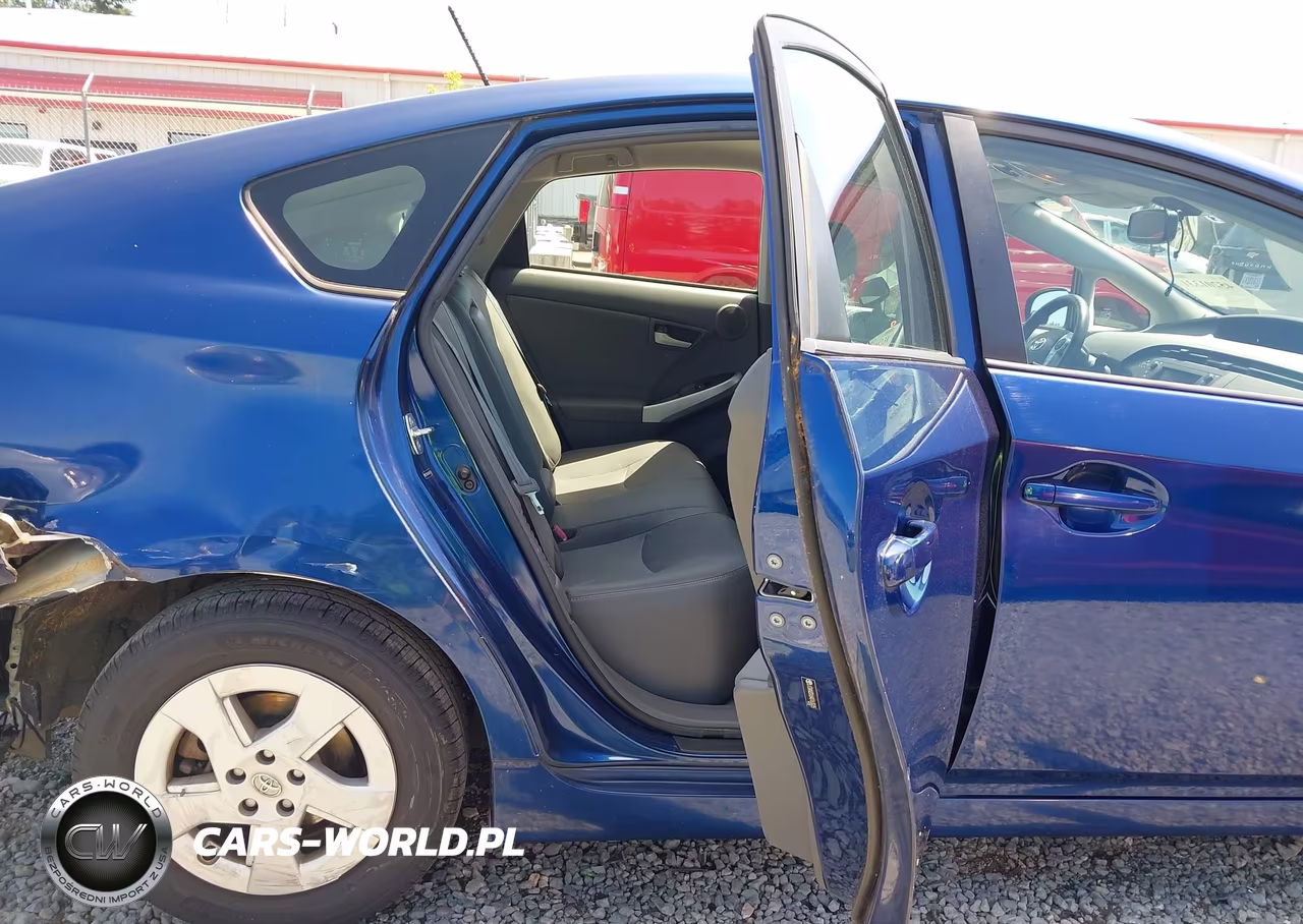 2010 Toyota Prius V VIN:JTDKN3DU6A0163035 - 8