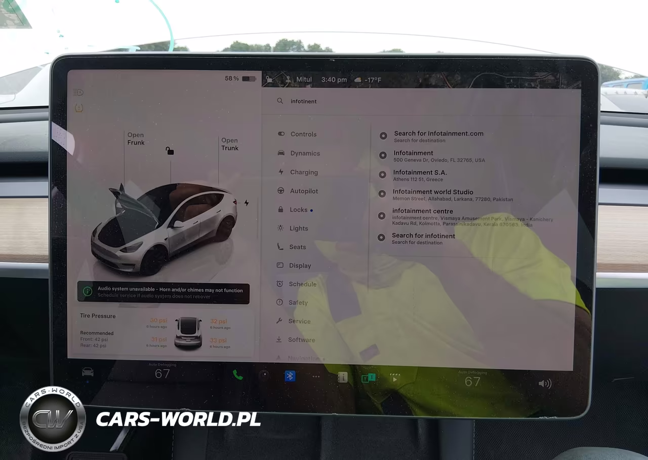2023 Tesla Model Y VIN:7SAYGDEE3PA076219 - 19