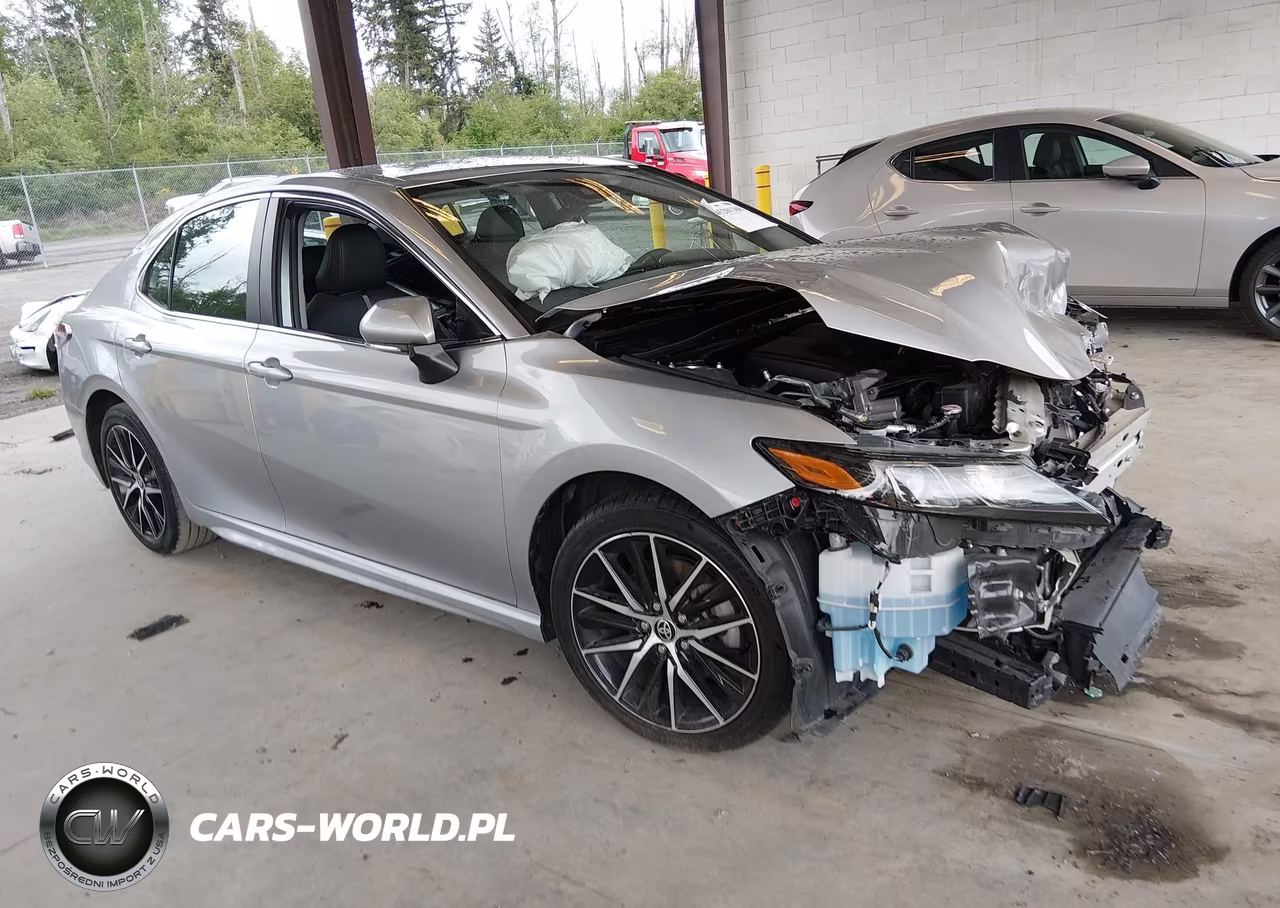 2023 Toyota Camry Se – zdjęcie 1 z 17