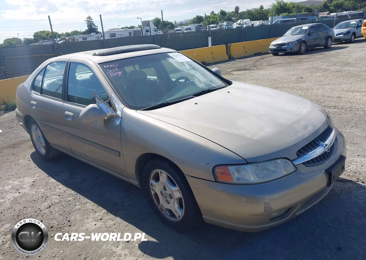2001 Nissan Altima Gle