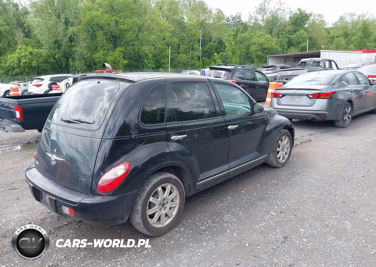 2007 Chrysler Pt Cruiser Touring VIN:3A4FY58B27T599965 - 4