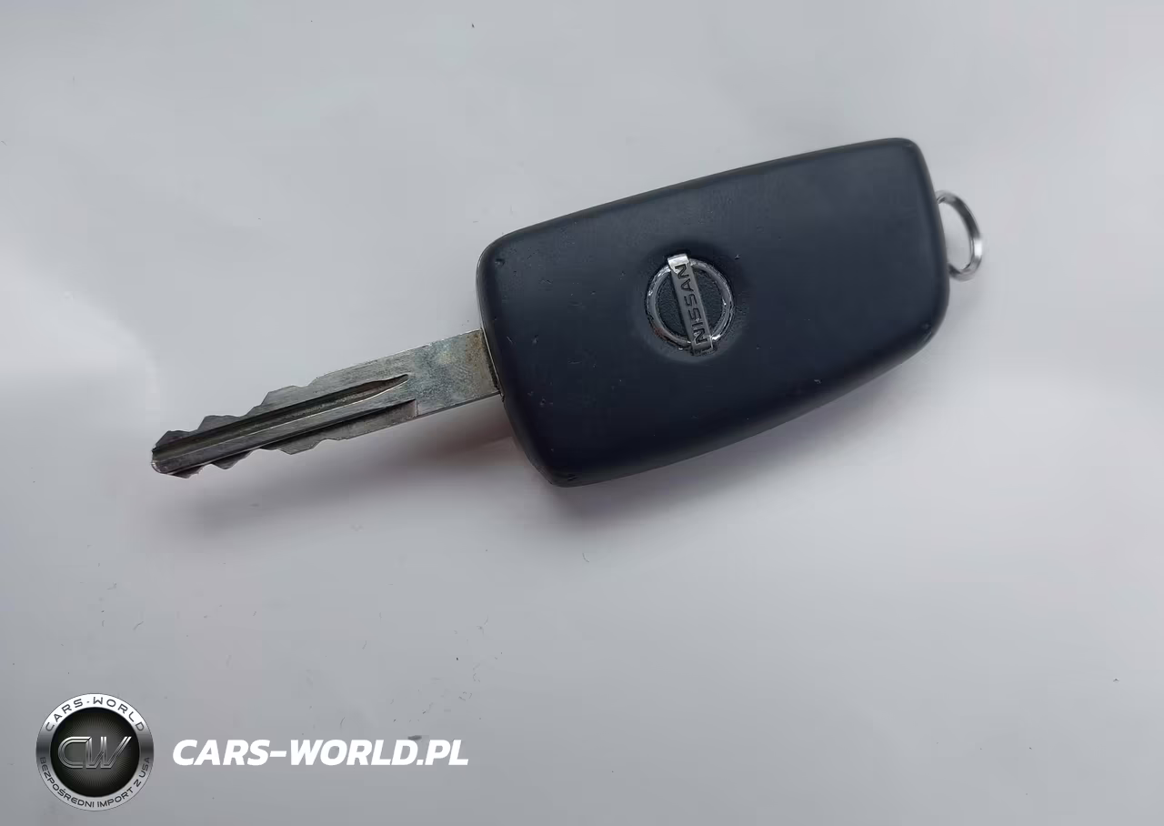 2015 Nissan Rogue S VIN:KNMAT2MV1FP565239 - 11