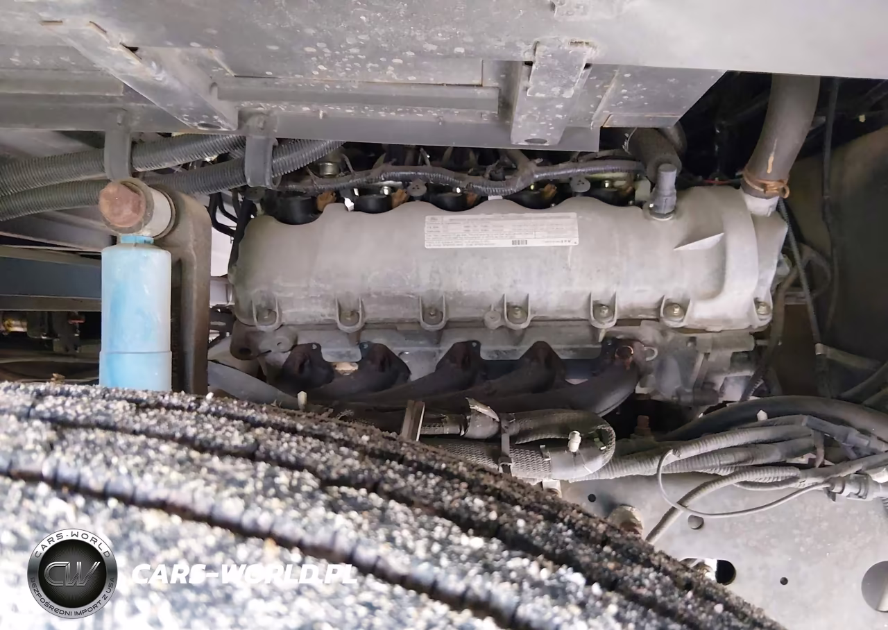 2010 Ford F550 Super Duty Stripped Chass VIN:1F6NF53Y290A02061 - 10