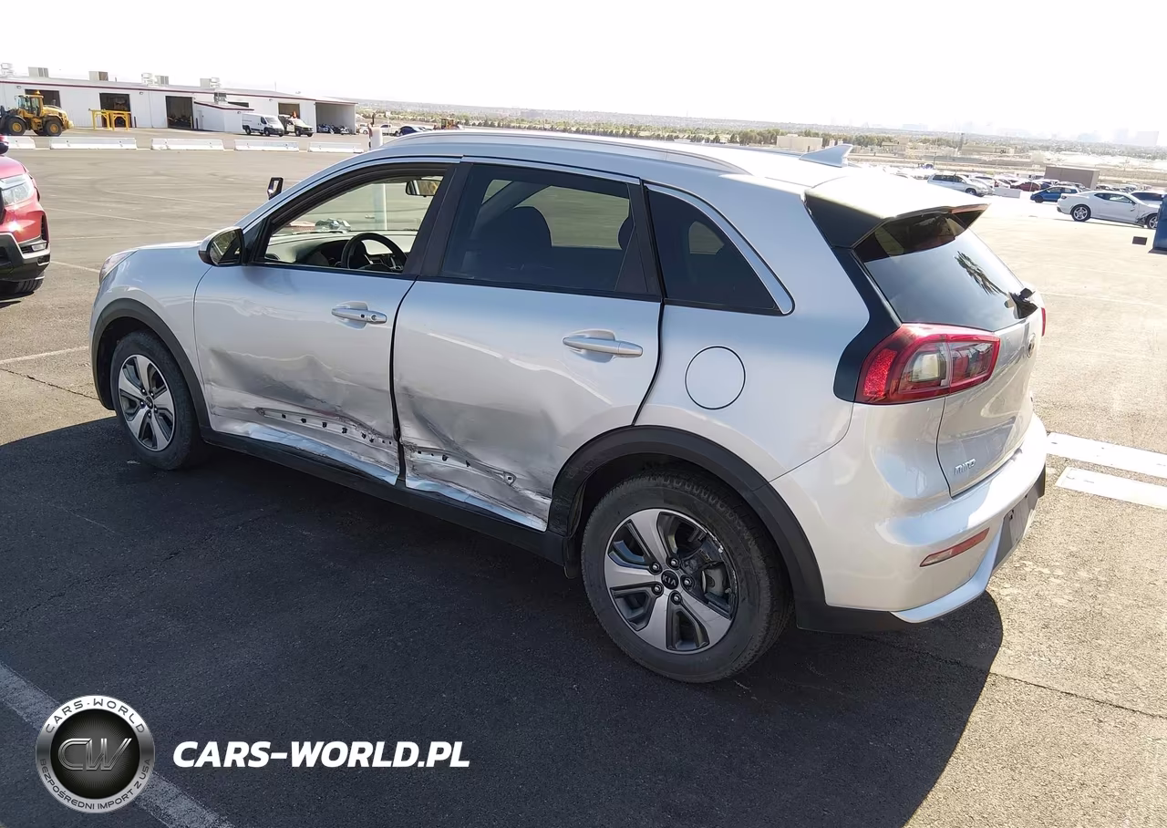 2019 Kia Niro Lx VIN:KNDCB3LC7K5263350 - 3