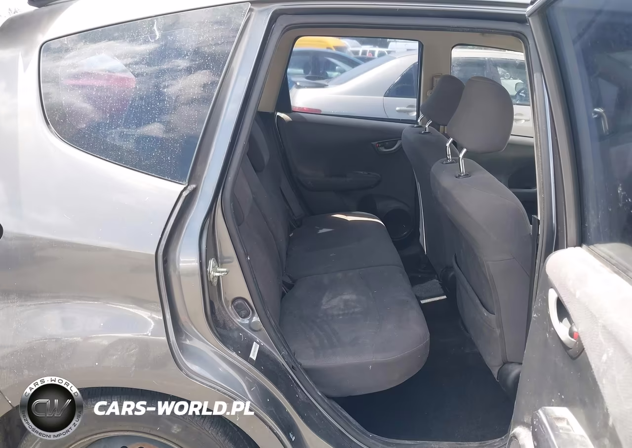 2013 Honda Fit VIN:JHMGE8H39DC065512 - 8