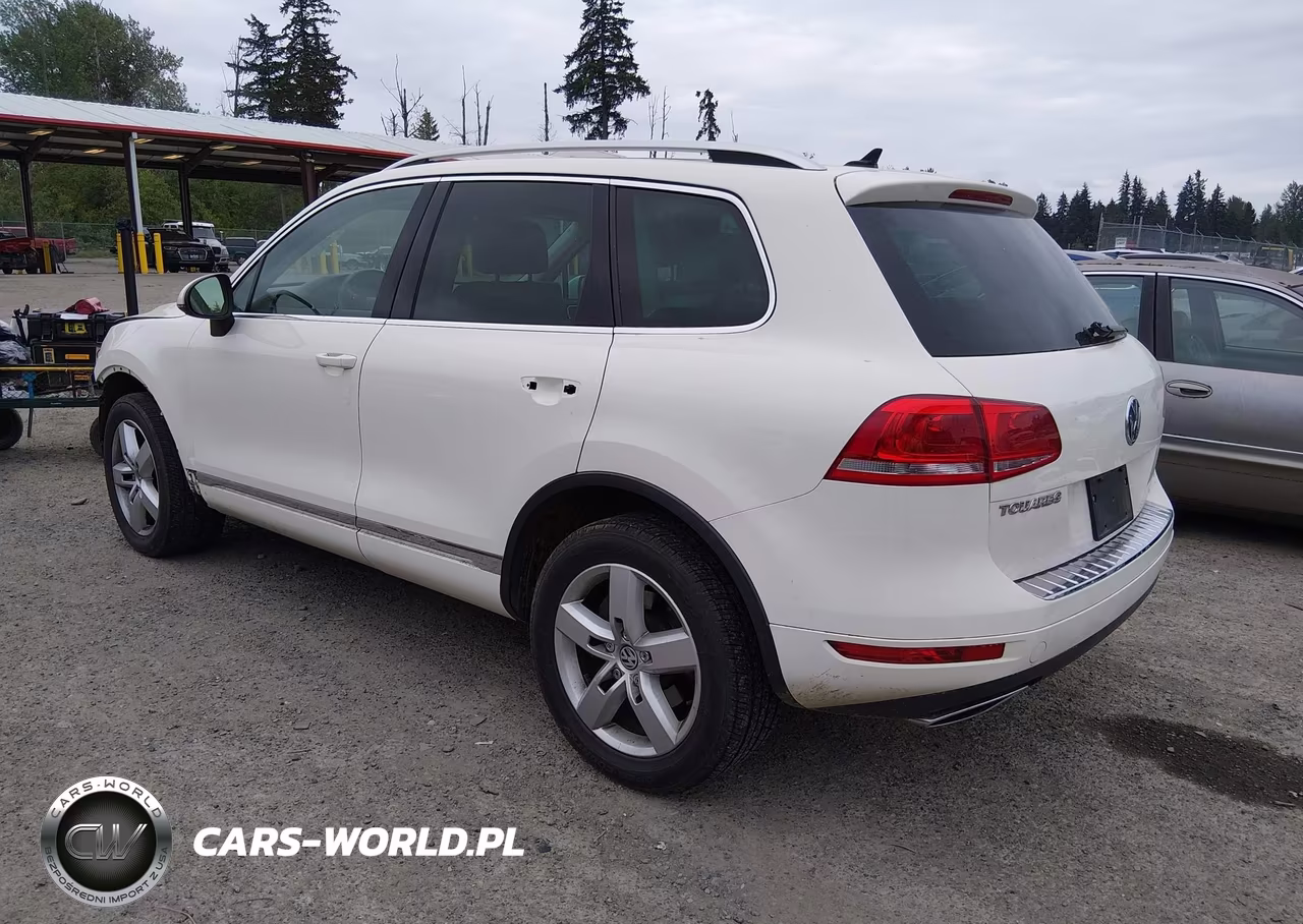 2011 Volkswagen Touareg Tdi Lux VIN:WVGFK9BP9BD003912 - 3