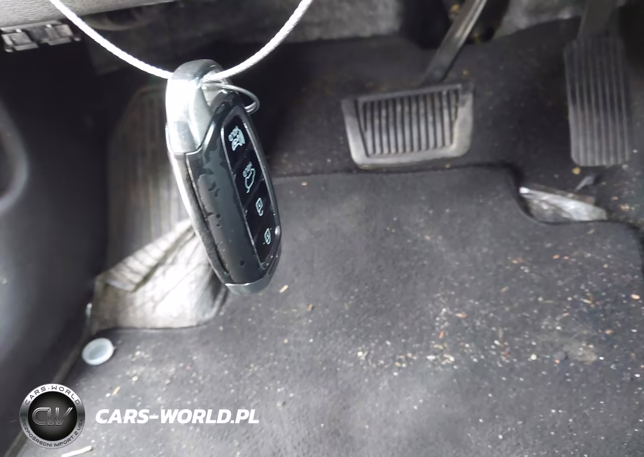 2019 Hyundai Kona Iron Man VIN:KM8K5CA58KU319675 - 11