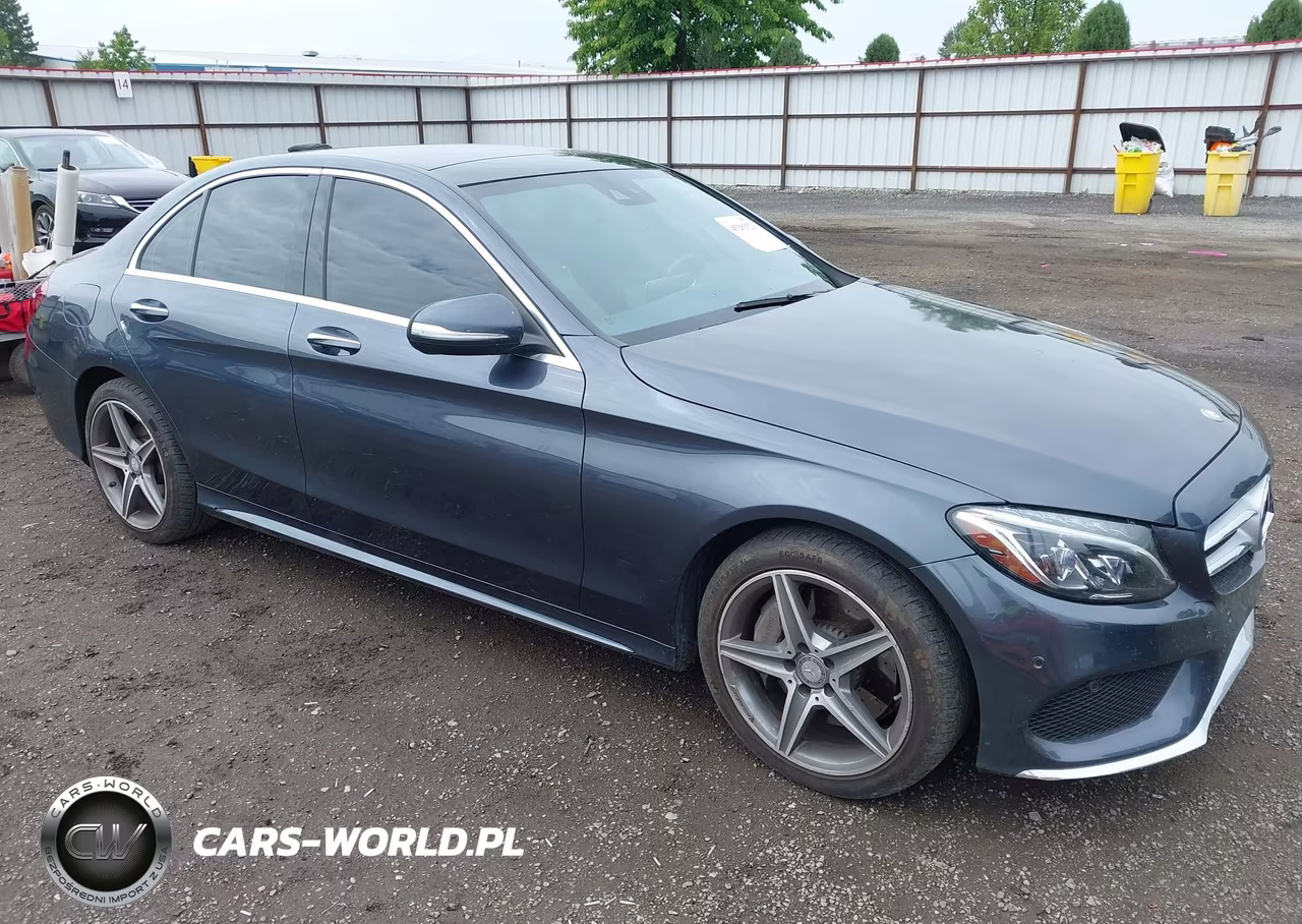 2015 Mercedes-Benz C 300 Sport 4Matic – zdjęcie 1 z 20