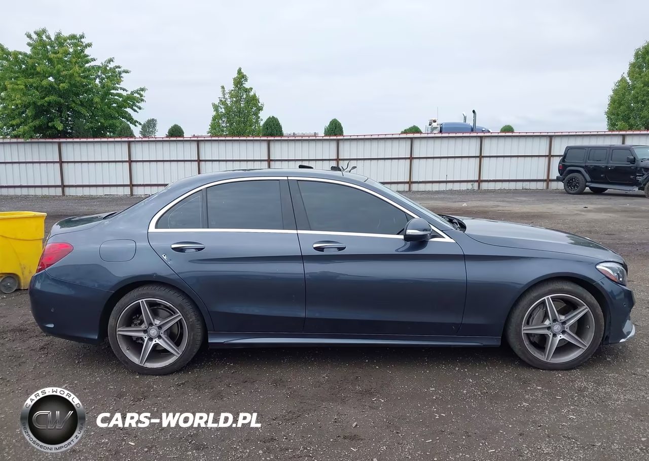 2015 Mercedes-Benz C 300 Sport 4Matic VIN:55SWF4KB0FU020160 - 13