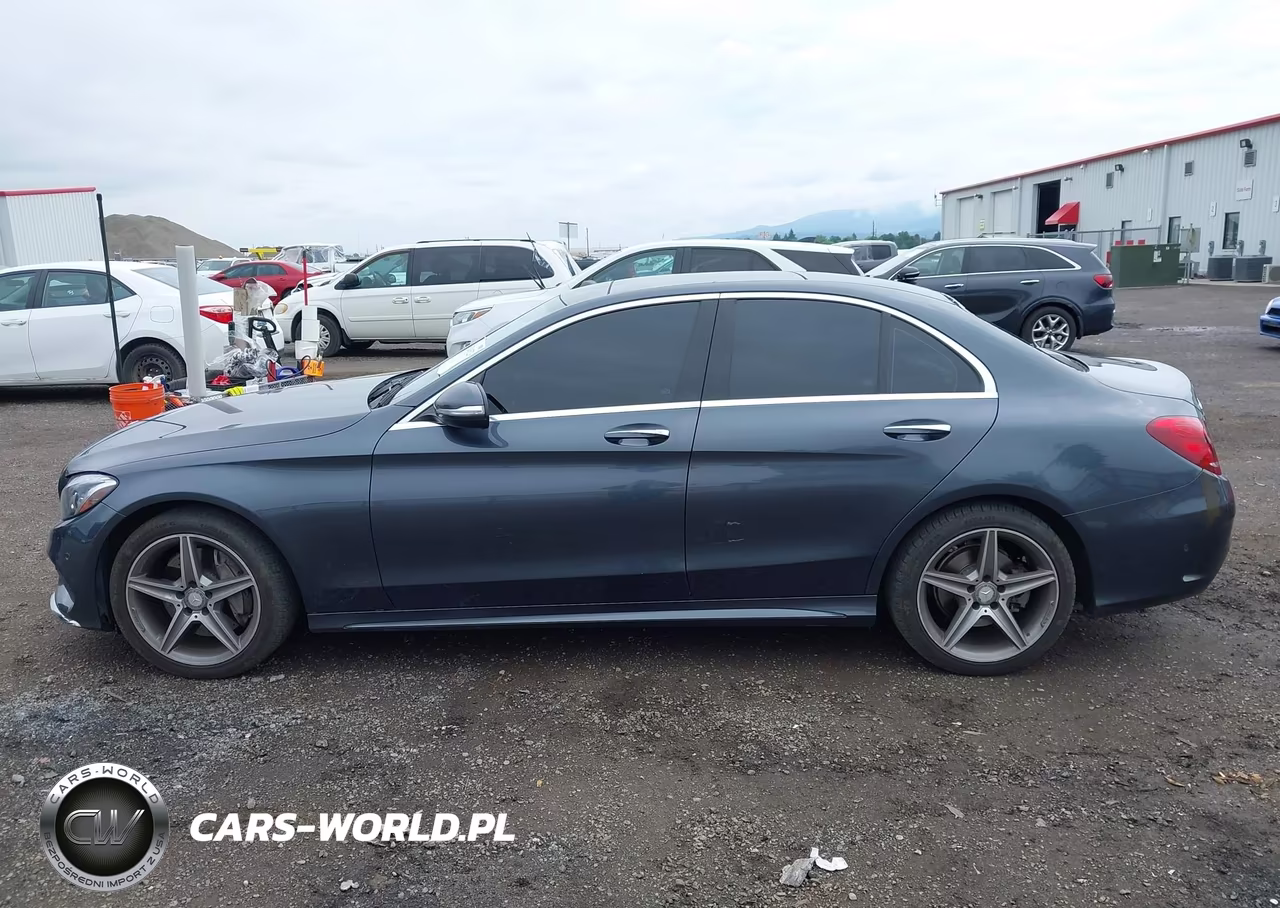 2015 Mercedes-Benz C 300 Sport 4Matic VIN:55SWF4KB0FU020160 - 14