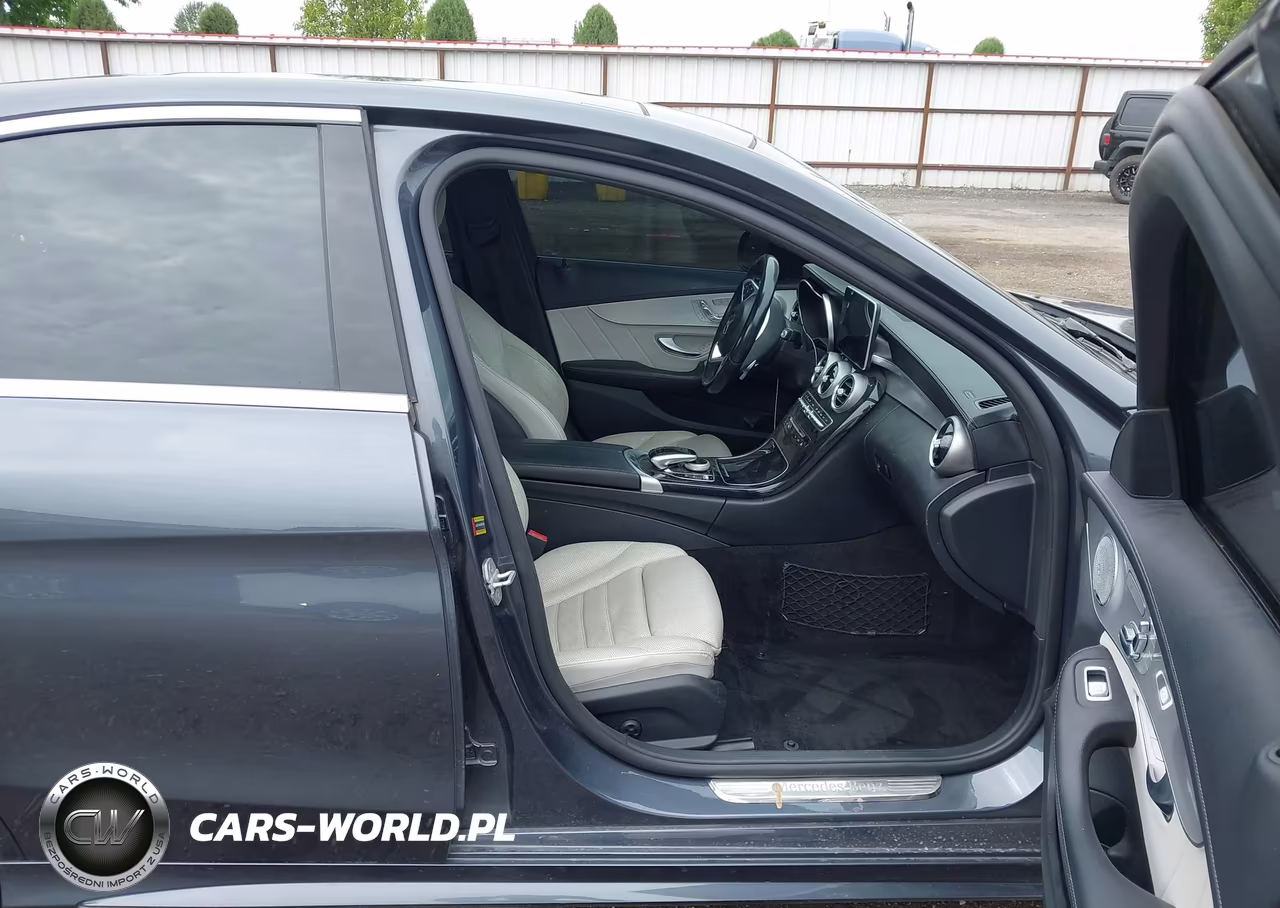 2015 Mercedes-Benz C 300 Sport 4Matic VIN:55SWF4KB0FU020160 - 5