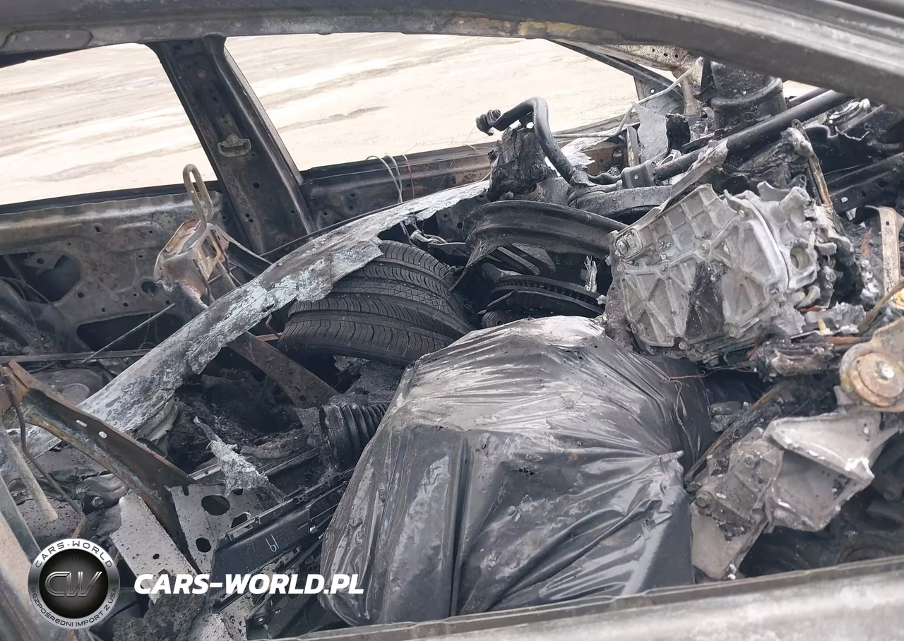 2026 Toyota Camry Se VIN:4T1DAACK2TU697990 - 5