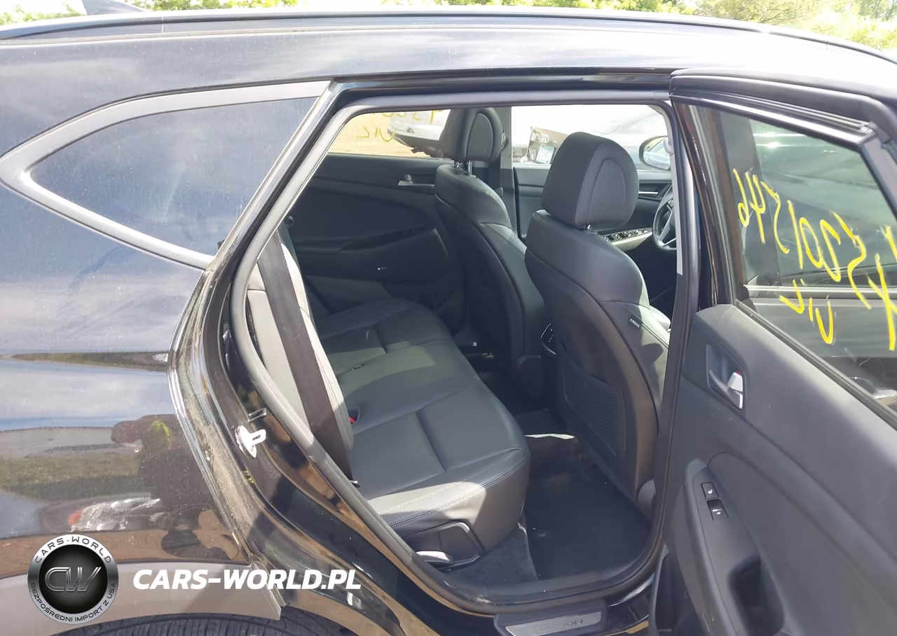 2017 Hyundai Tucson Limited VIN:KM8J3CA2XHU311061 - 8