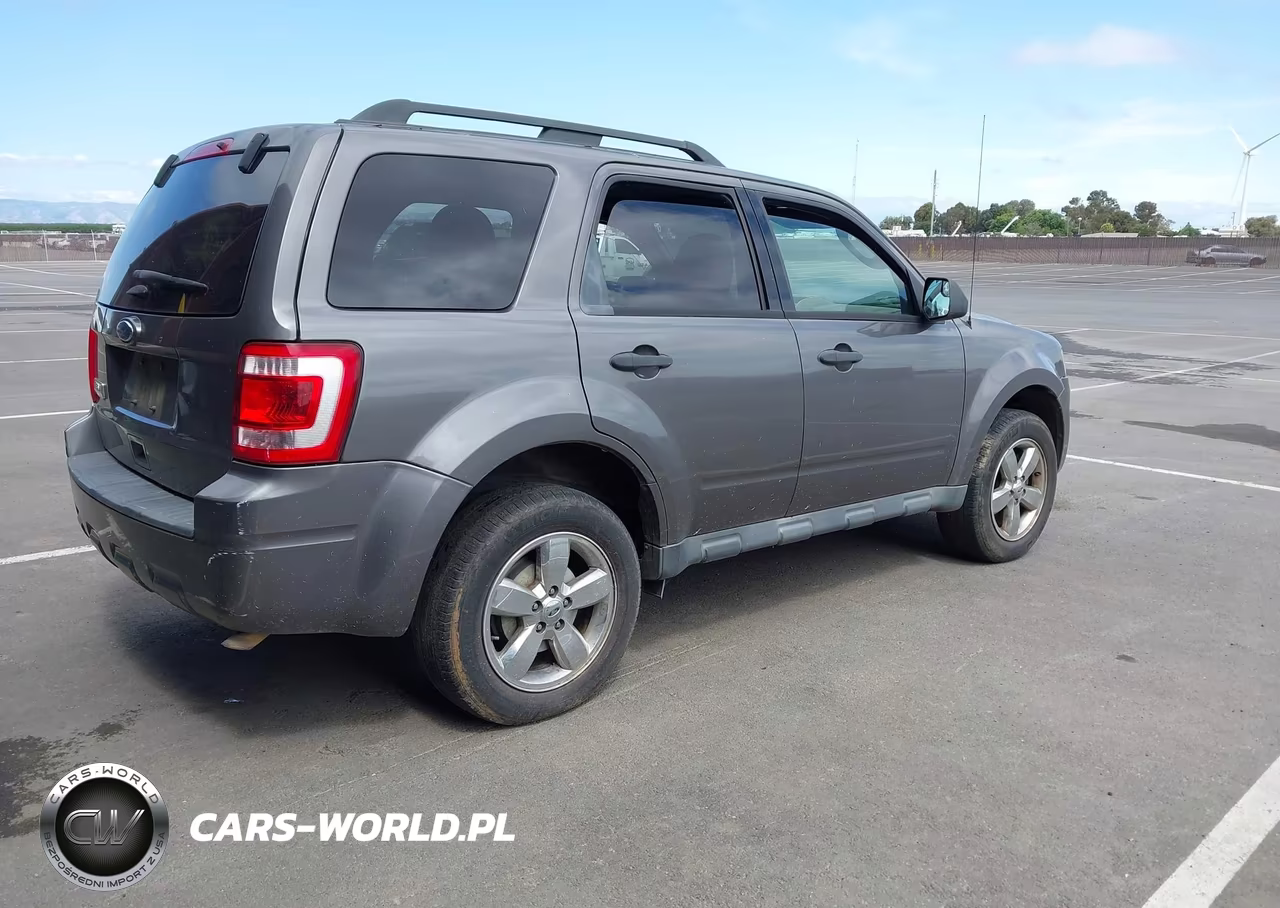 2011 Ford Escape Xlt VIN:1FMCU0D77BKB77947 - 4