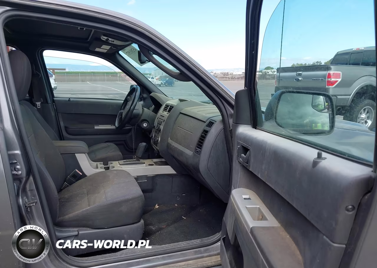 2011 Ford Escape Xlt VIN:1FMCU0D77BKB77947 - 5