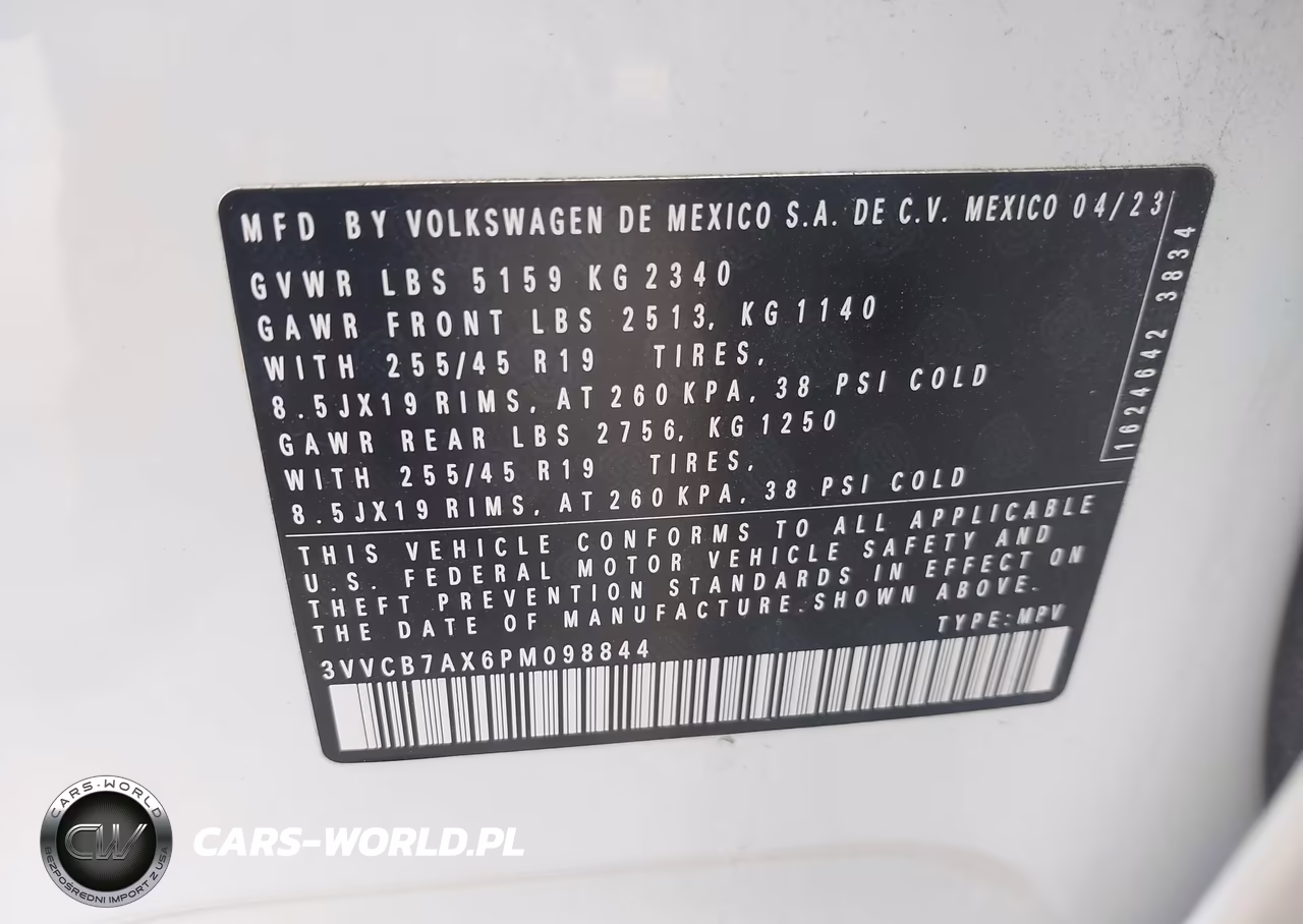 2023 Volkswagen Tiguan 2.0T Se R-Line Black VIN:3VVCB7AX6PM098844 - 9