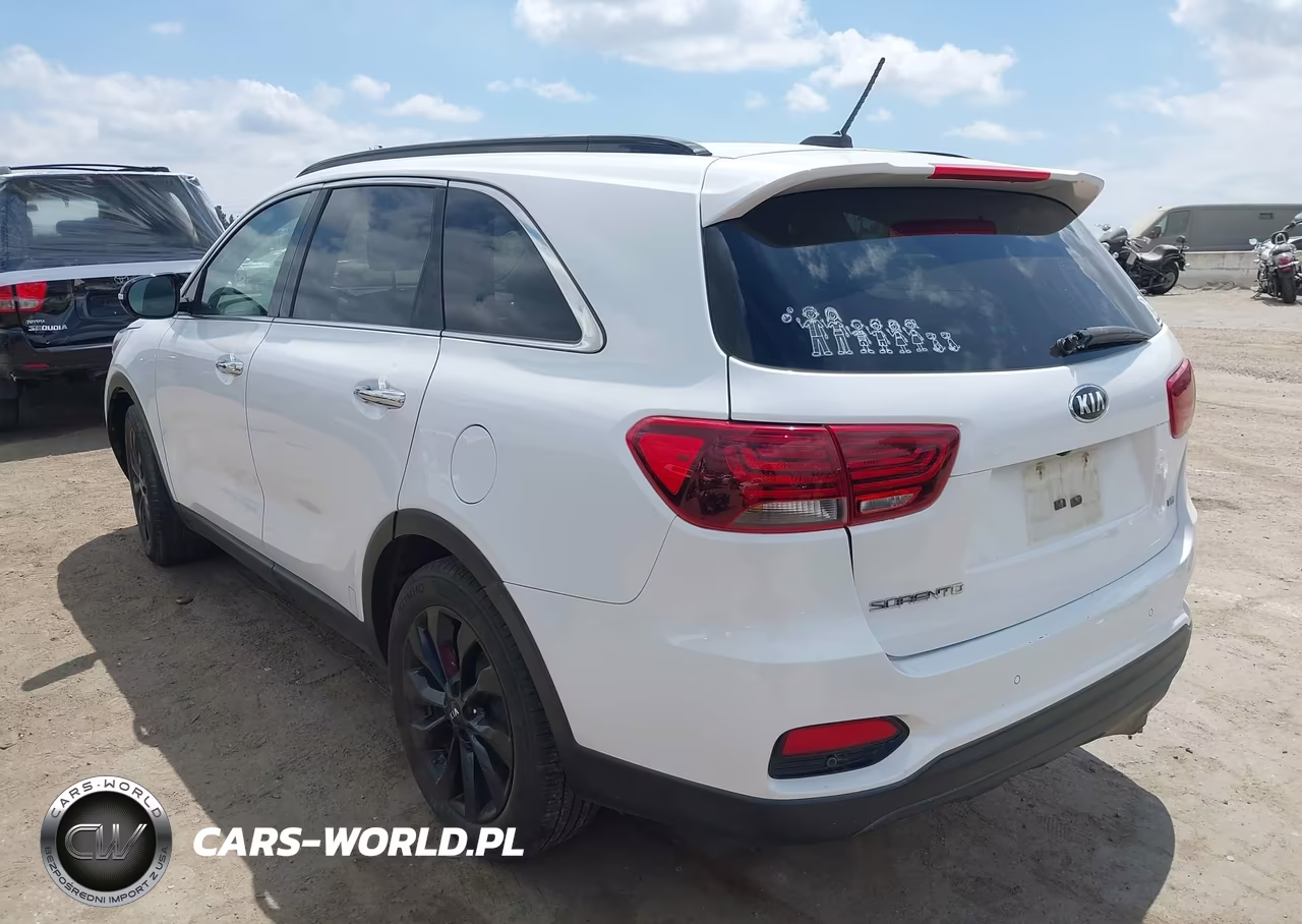 2020 Kia Sorento S V6 VIN:5XYPG4A51LG706162 - 3