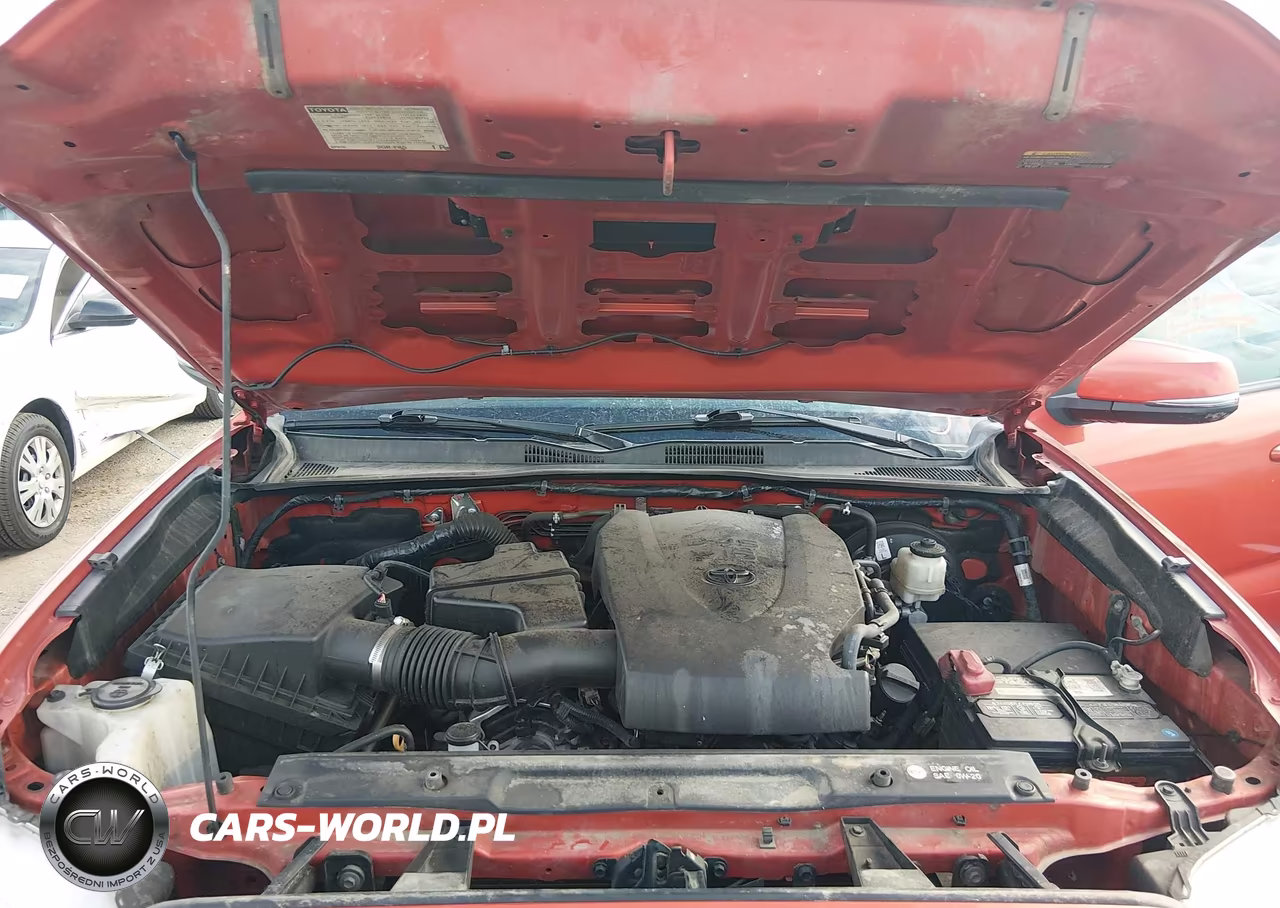 2018 Toyota Tacoma Trd Sport VIN:3TMDZ5BN1JM049462 - 10