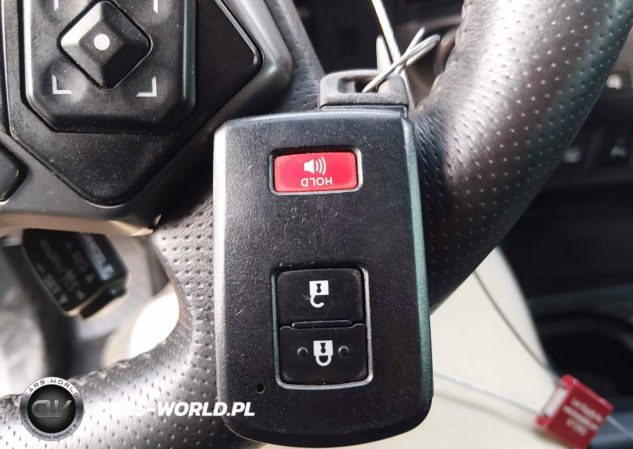 2018 Toyota Tacoma Trd Sport VIN:3TMDZ5BN1JM049462 - 11