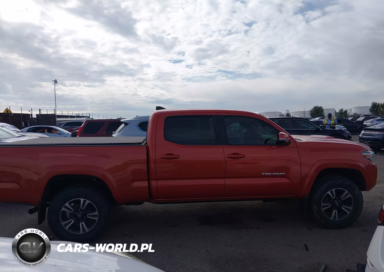 2018 Toyota Tacoma Trd Sport VIN:3TMDZ5BN1JM049462 - 13