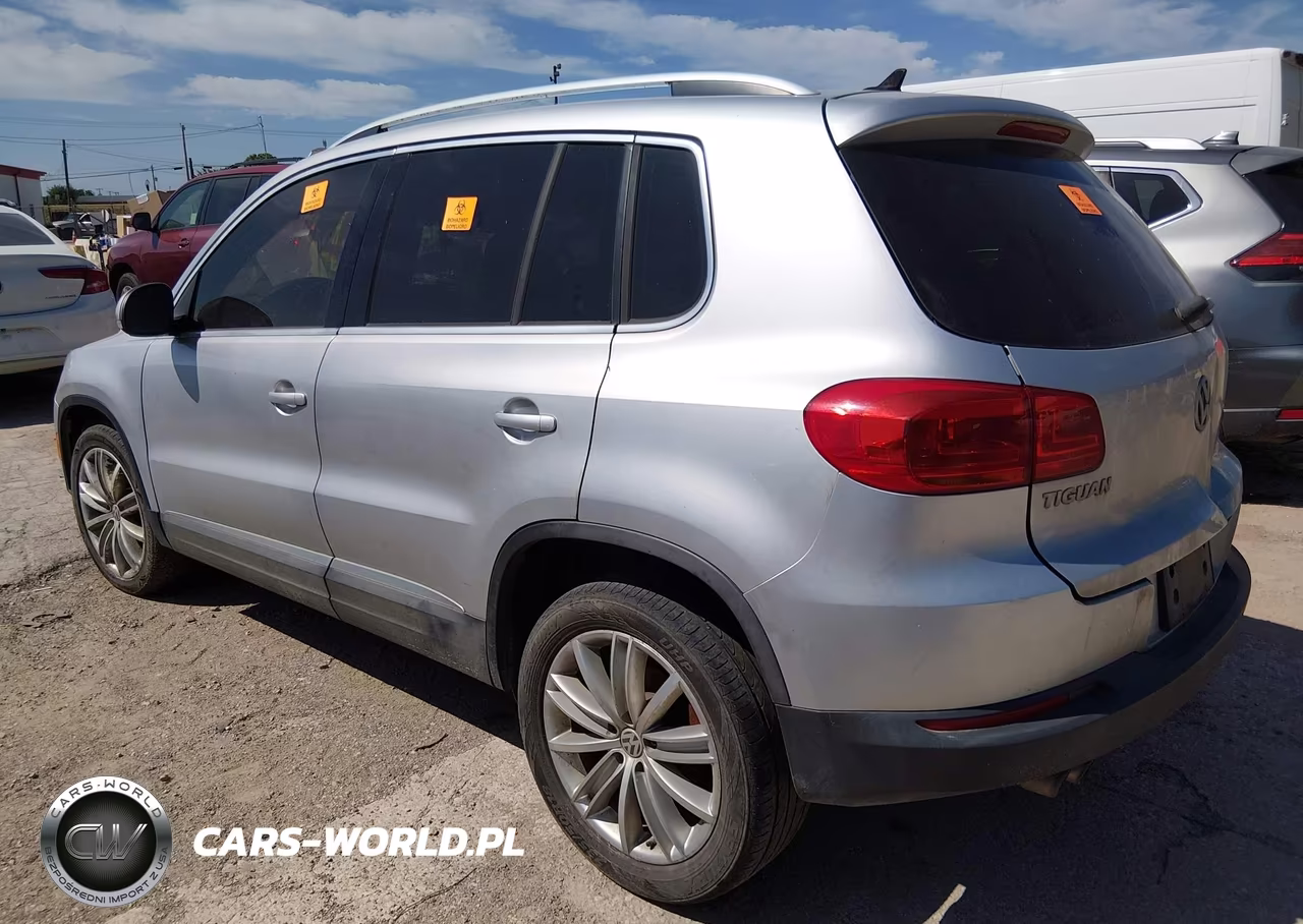 2013 Volkswagen Tiguan Se VIN:WVGAV3AX9DW562948 - 3
