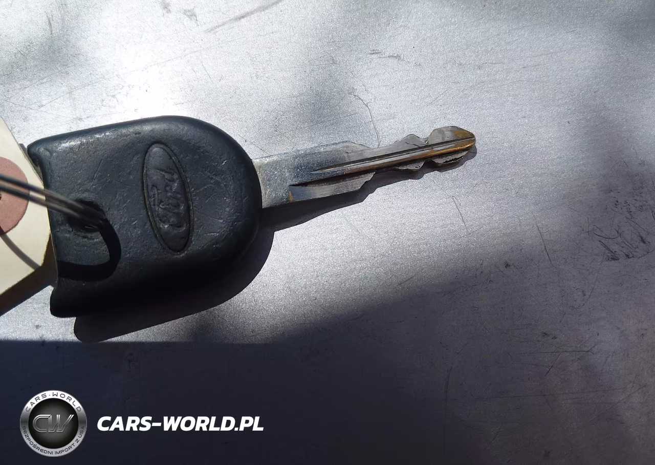 2010 Ford Focus Se VIN:1FAHP3FN0AW168437 - 11