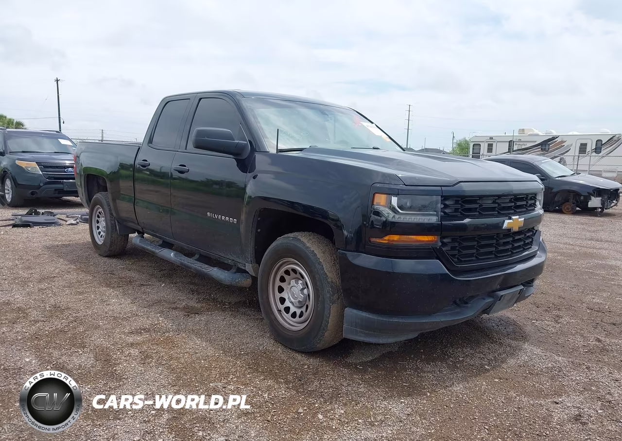 2016 Chevrolet Silverado 1500 Custom – zdjęcie 1 z 17