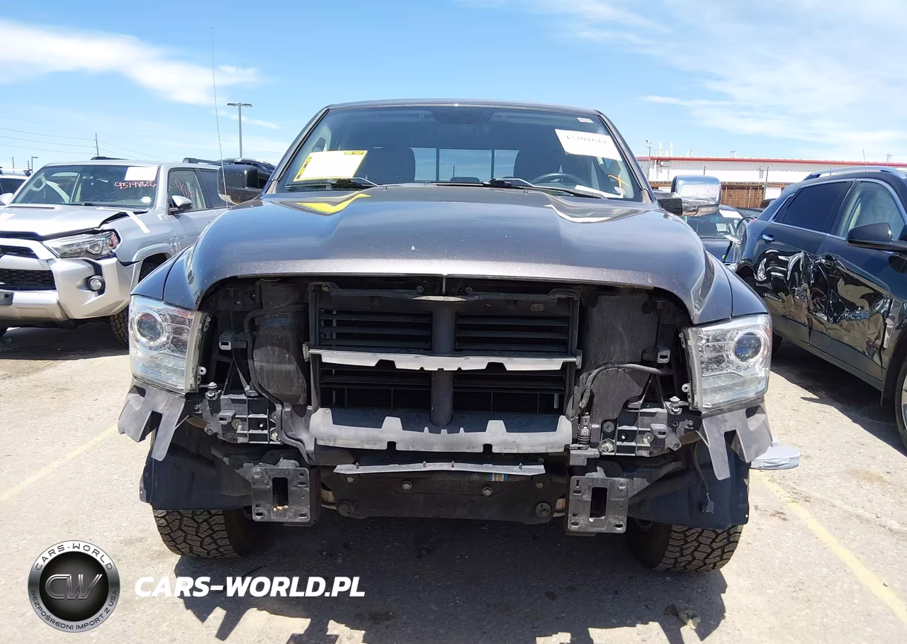 2017 Ram 1500 Laramie 4X4 6'4 Box VIN:1C6RR7JG5HS830207 - 13