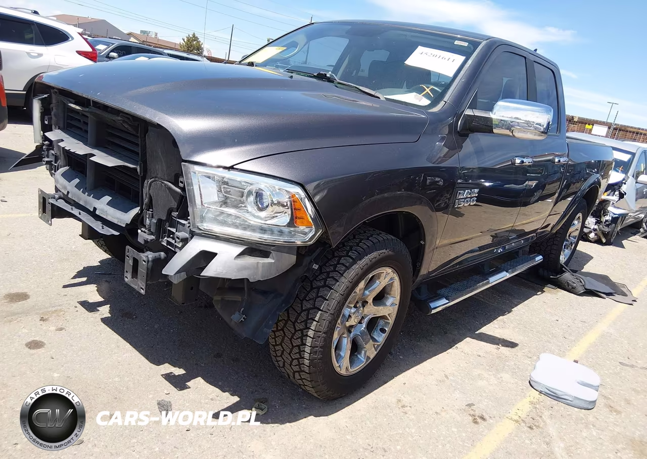 2017 Ram 1500 Laramie 4X4 6'4 Box VIN:1C6RR7JG5HS830207 - 2