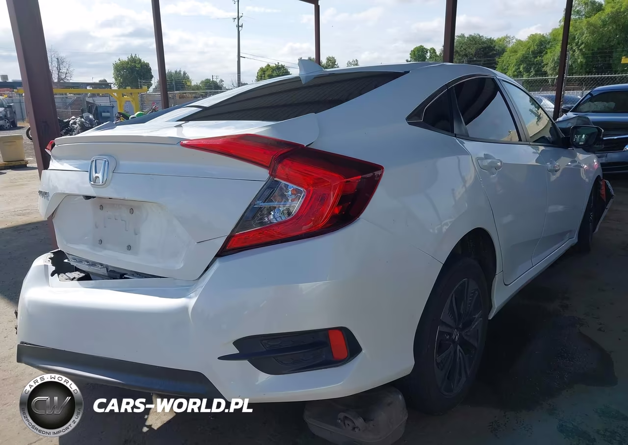 2018 Honda Civic Ex-T VIN:2HGFC1F33JH642977 - 4