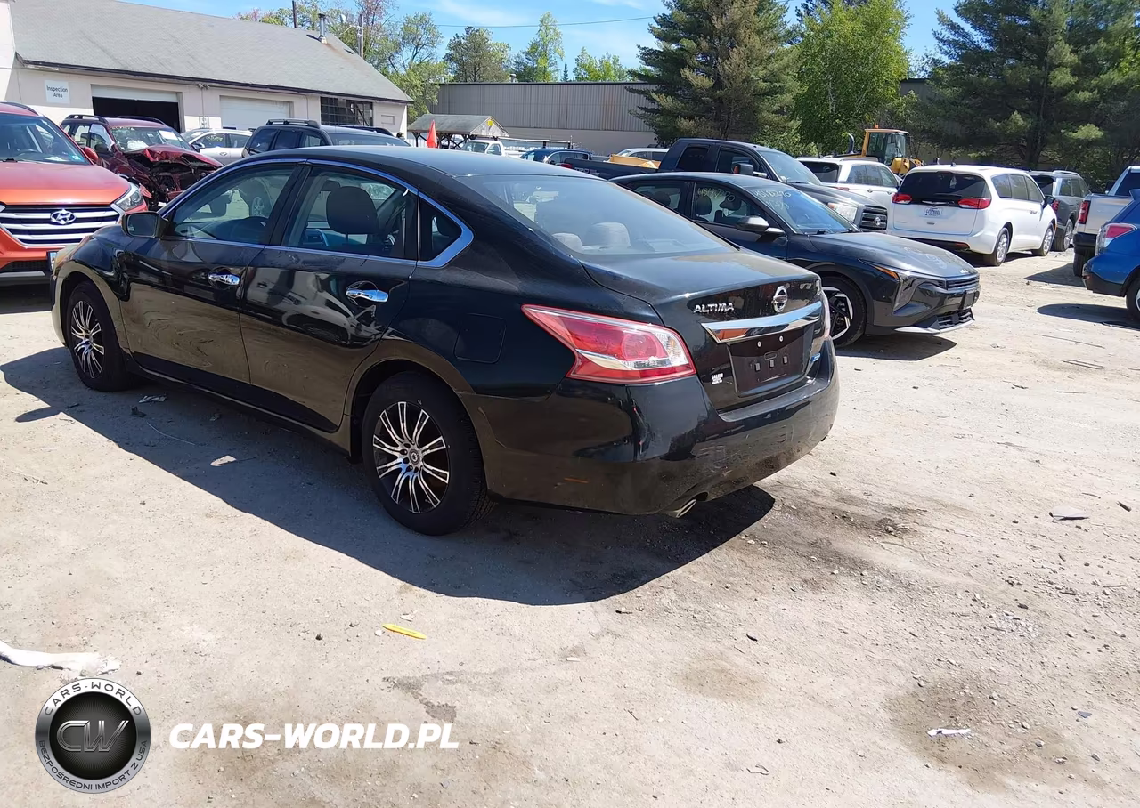 2013 Nissan Altima 2.5 S VIN:1N4AL3AP9DN485066 - 3