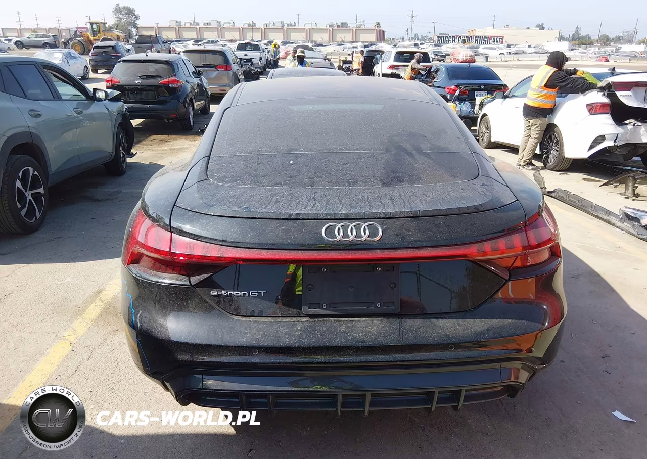 2022 Audi E-Tron Gt Premium Plus Quattro VIN:WAUFJBFW0N7003684 - 17