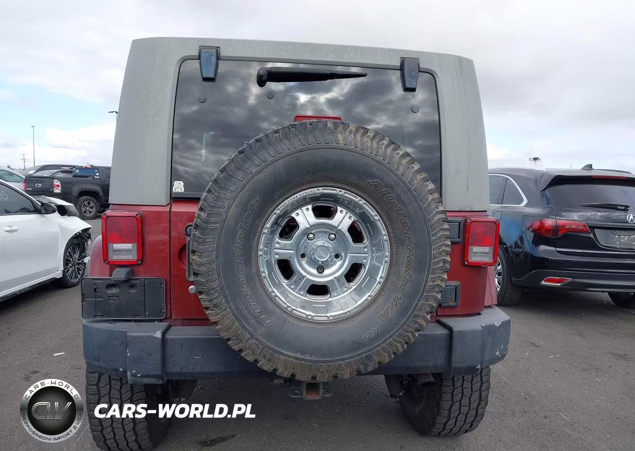 2007 Jeep Wrangler Unlimited Sahara VIN:1J8GA59117L117527 - 16