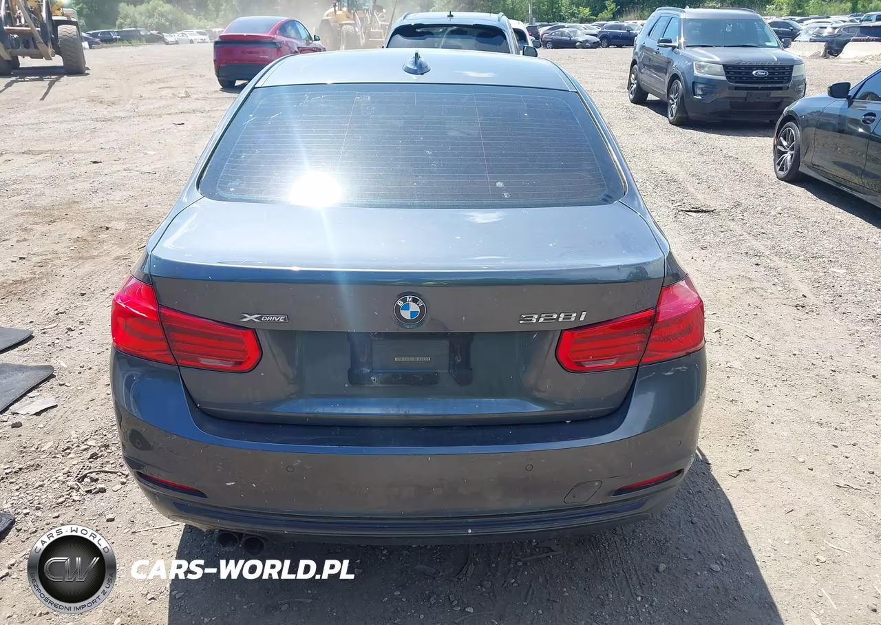 2016 BMW 328I xDrive VIN:WBA8E3G55GNU00928 - 15